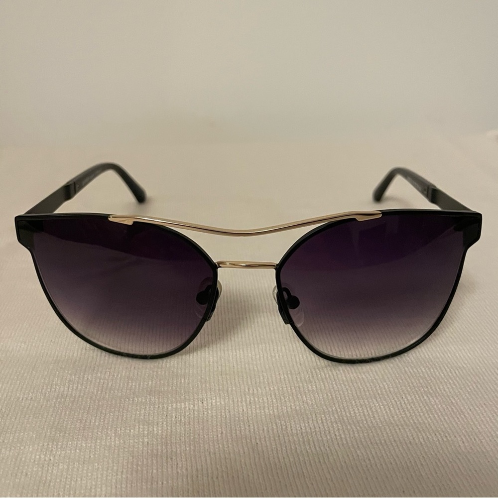 Balmain sunglasses. Black and gold hardware